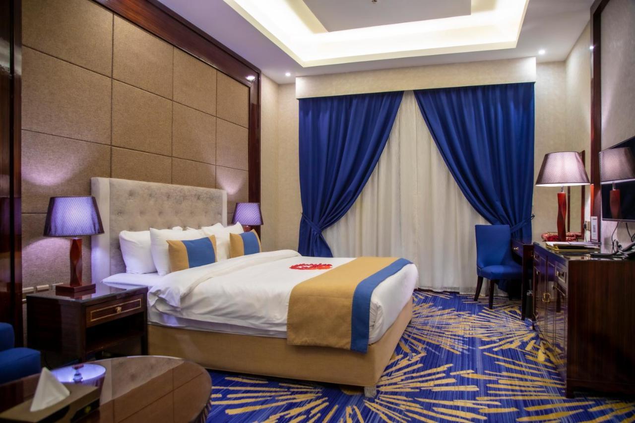 فندق هوليداي الخليج الرياض - Holiday Al Khaleej Hotel Екстер'єр фото