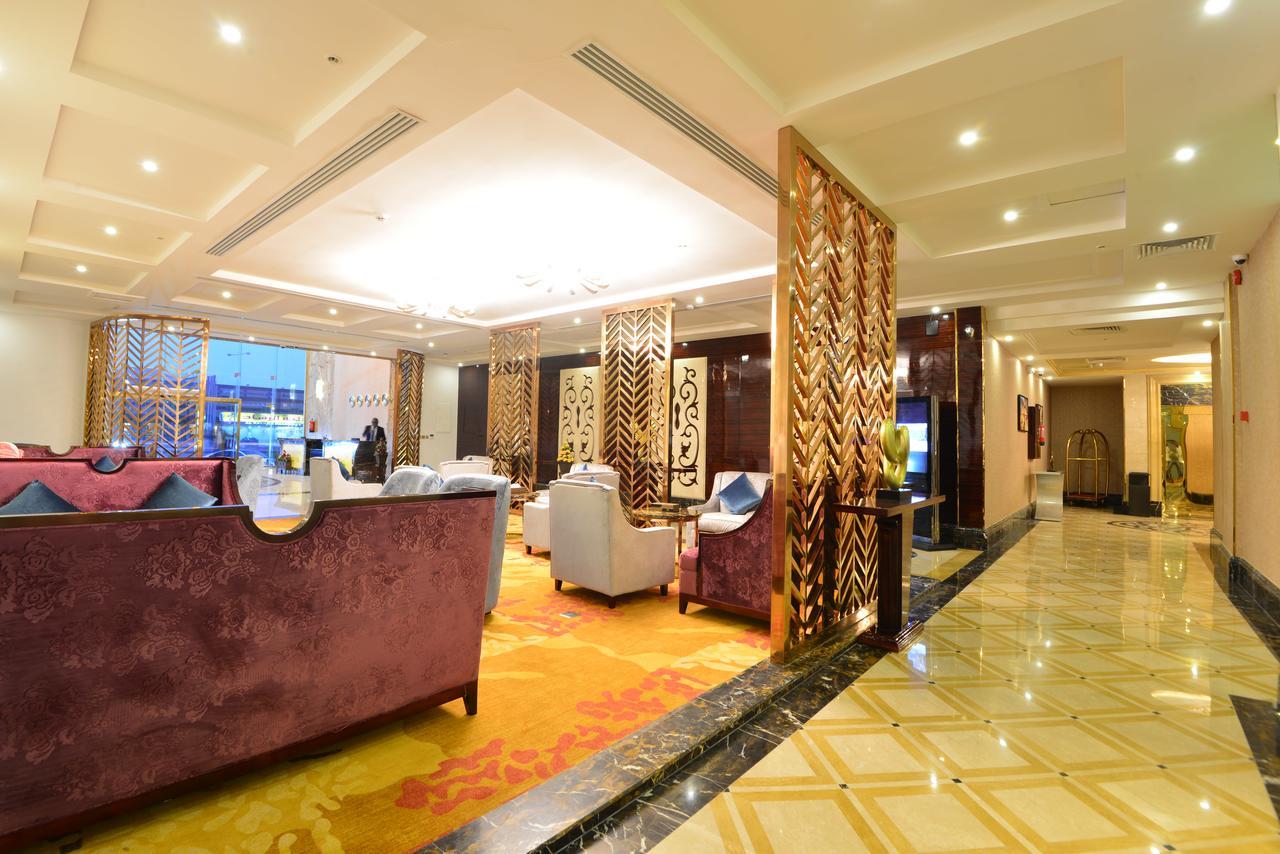 فندق هوليداي الخليج الرياض - Holiday Al Khaleej Hotel Екстер'єр фото